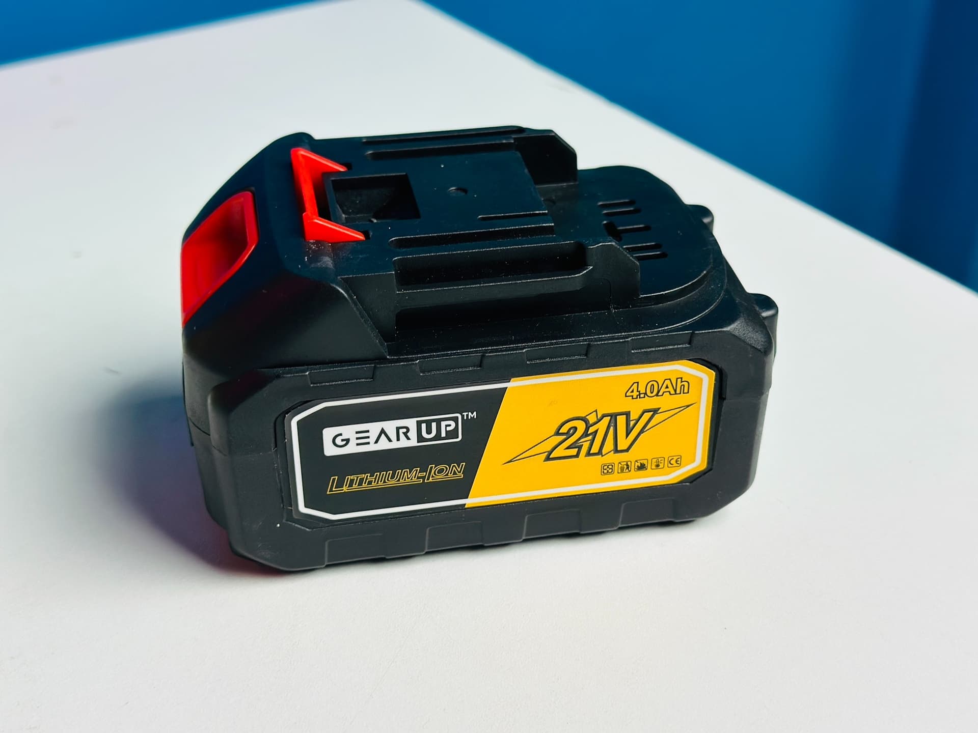GearUP Rechargeable Cordless Paint Spray Machine, thumbnail 3 of 3